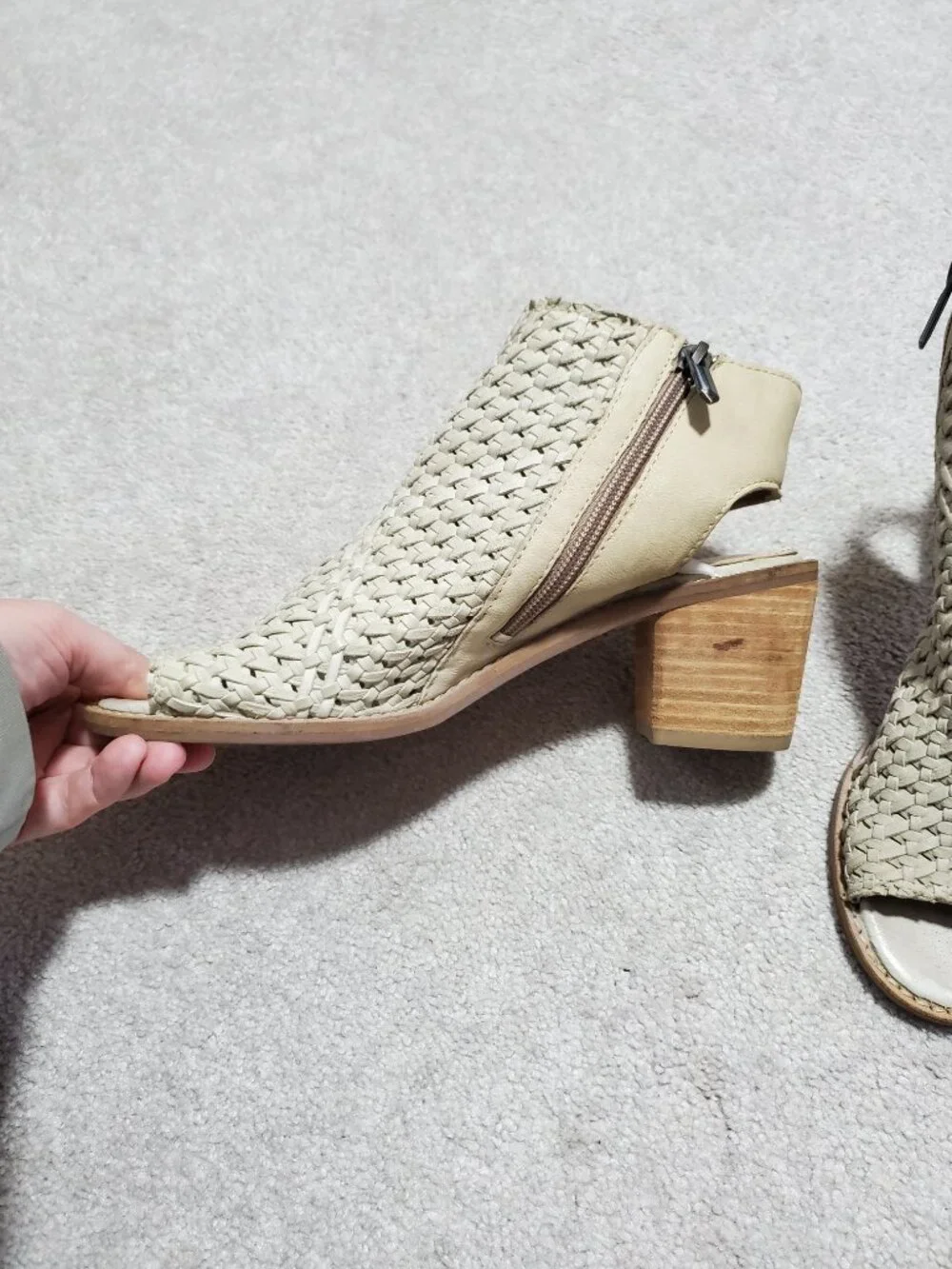 SAM EDELMAN Cooper Woven Leather Sandals Shooties Peep Toe Heels Cream Women's 8 - Picture 4 of 14